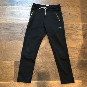 🐧🐧 Boys Hugo Boss track pants